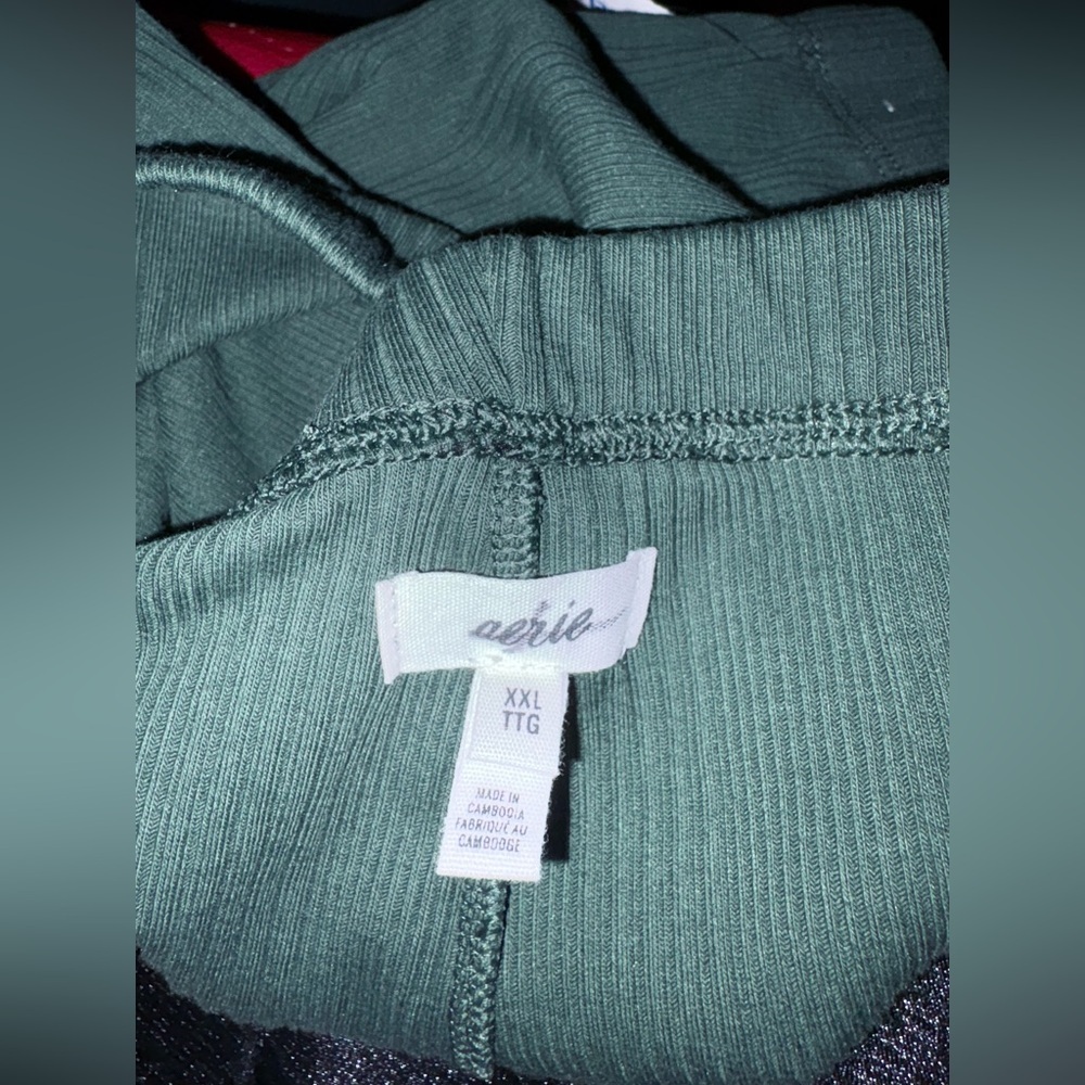 aerie High Waisted Cropped Kick Flare Pant - Picture 7 of 9